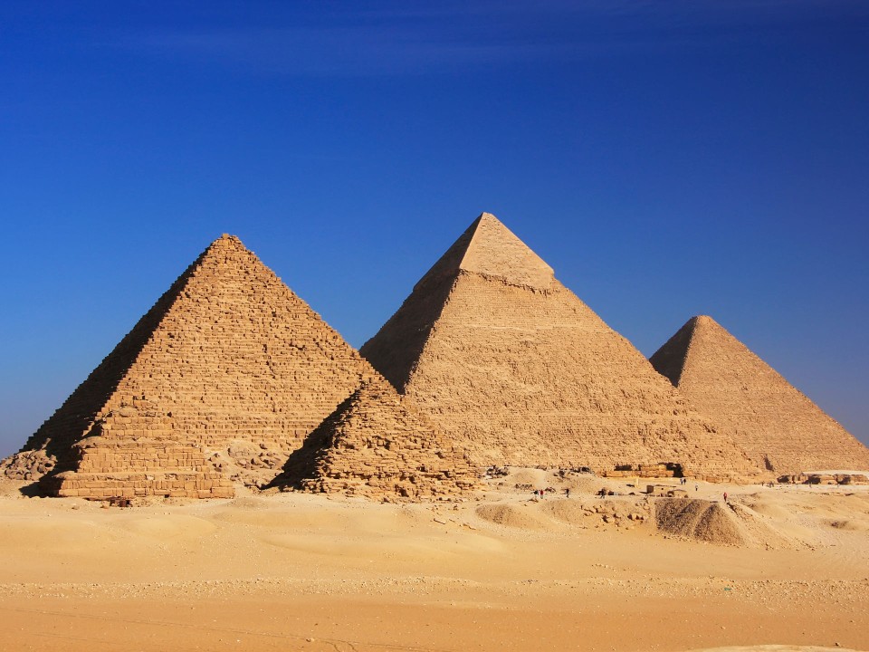 Majestätisch, monumental – und modular: Die Pyramiden von Gizeh. Foto: Adobe Stock____