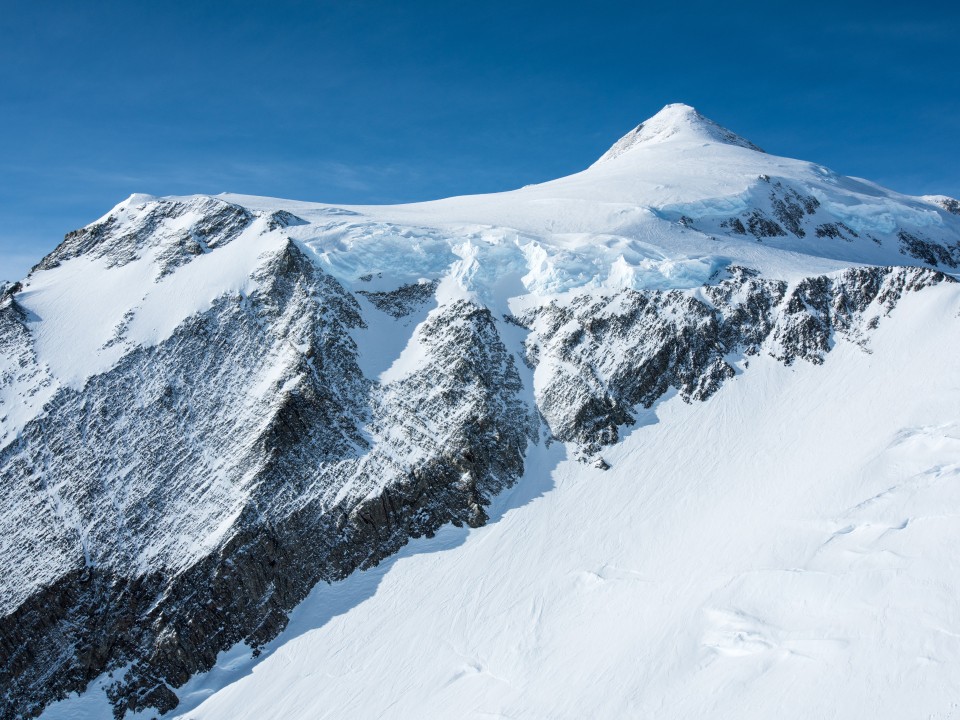 Der Mount Vinson in der Antarktis____