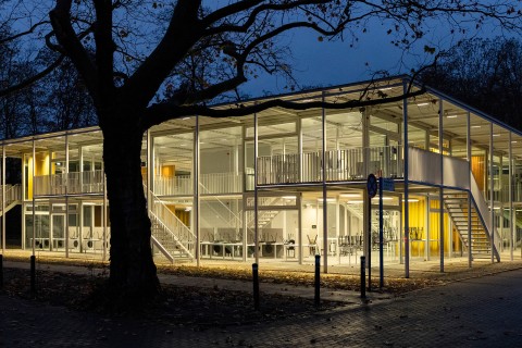 Das Studierendenhaus Braunschweig bei Nacht, Foto: Kristina Rottig/TU Braunschweig