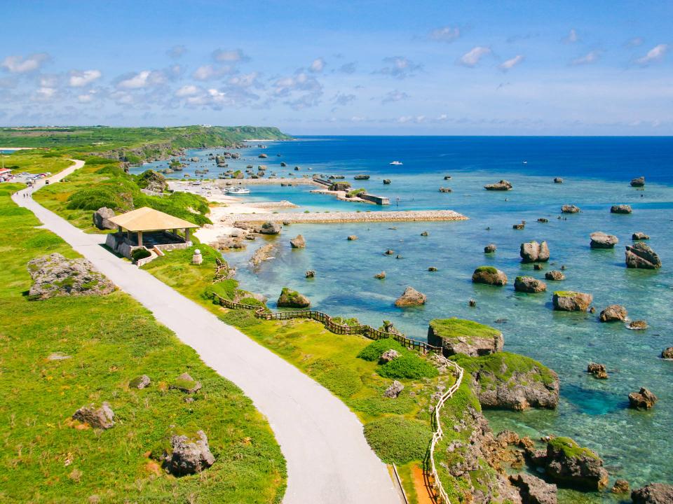 In Okinawa leben Frauen länger als überall sonst auf der Welt. Foto: Adobe Stock____