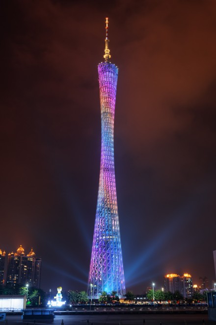 Chinas höchster Fernsehturm: Der Canton Tower in Guangzhou. Foto: Adobe Stock