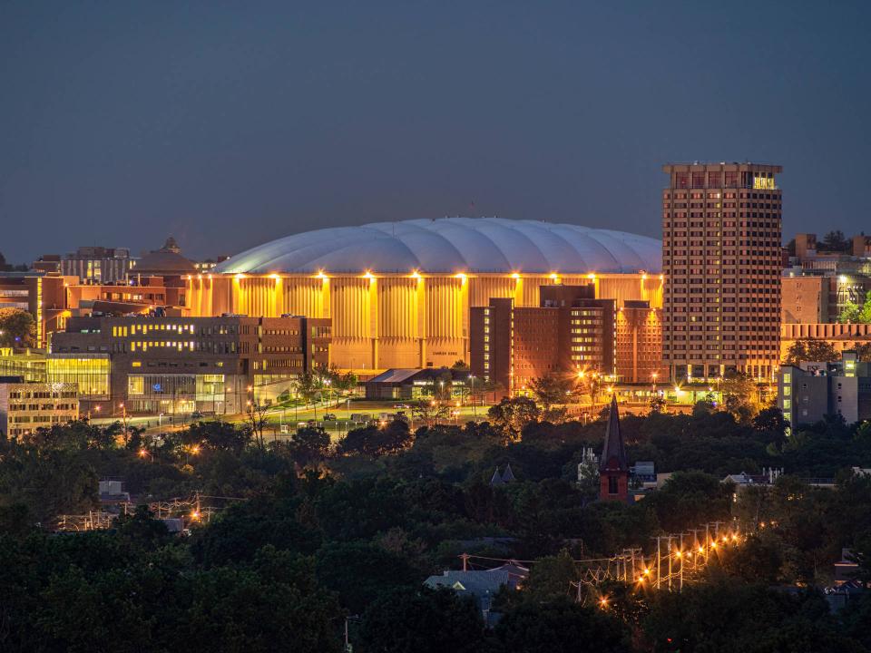 JMA Wireless Dome in Syracuse im Staat New York____