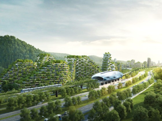 Modell der futuristischen Forest City Liuzhou mit Bahnhof und bewachsenen, mehrstöckigen Hochhäusern