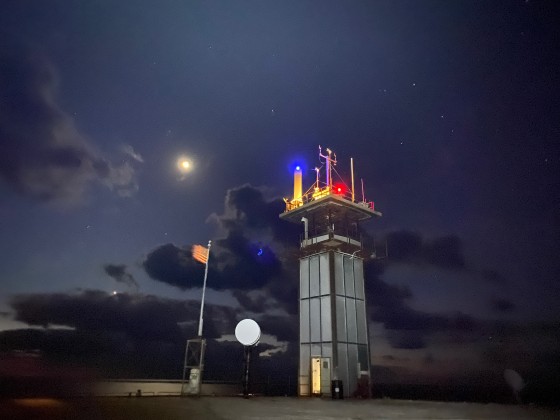 Der Sternenhimmel über dem Frying Pan Tower ist rabenschwarz. Foto: Frying Pan Tower