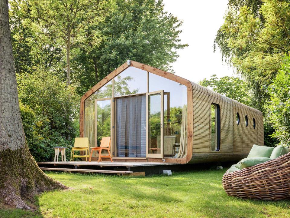 Das Haus aus Pappe von außen. Foto: Wikkelhouse / Yvonne Witte____