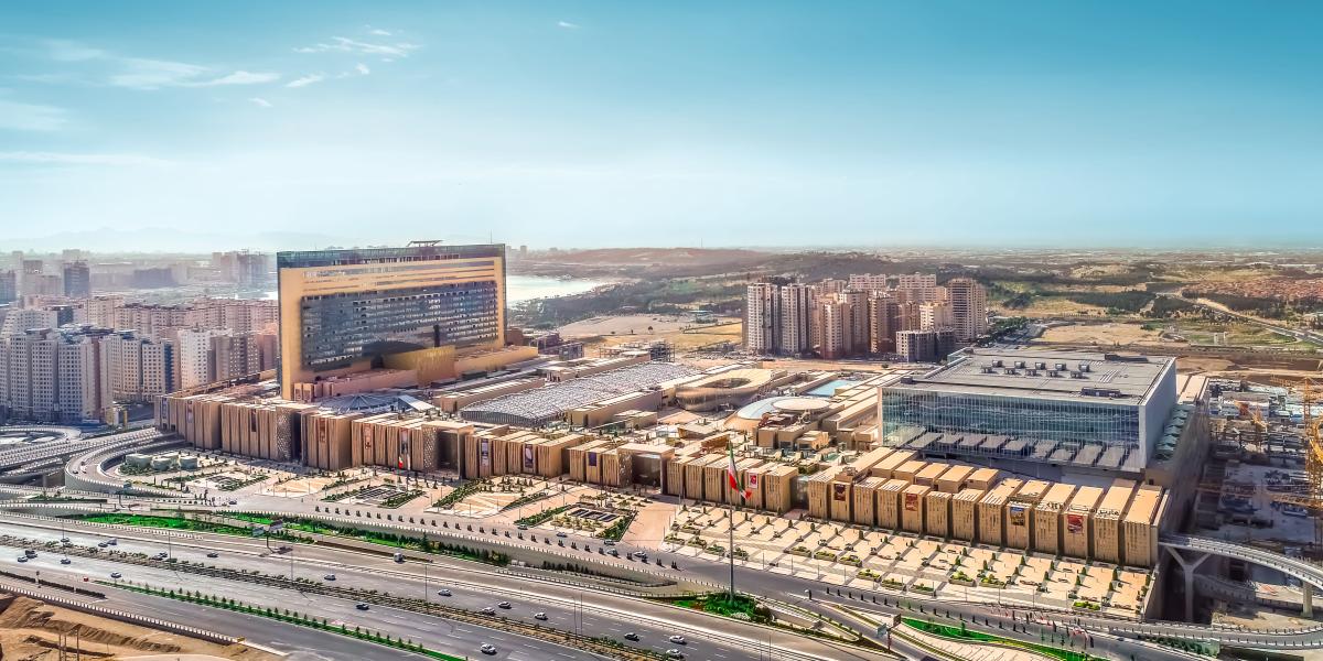 Die Iran Mall in Teheran ist eines der gewaltigsten Einkaufszentren der Welt. Foto: Anakarnia/Wikimedia Commons