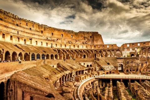 Innenansicht des Kolosseums in Rom