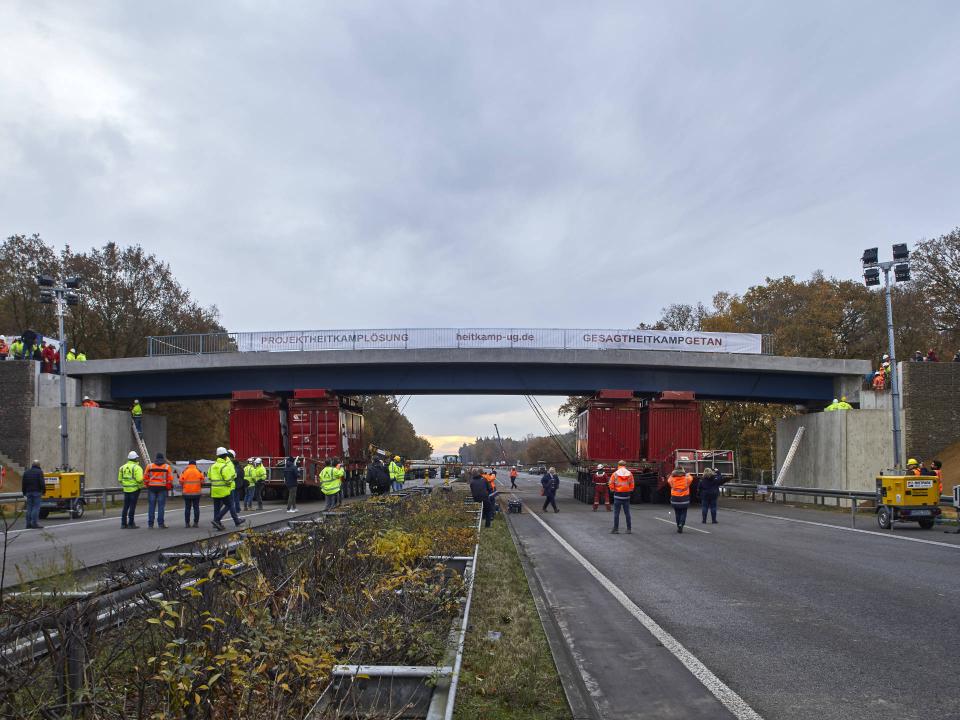 Pilotbrücke in Emmerich, Foto: Heitkamp/Andreas Secci____