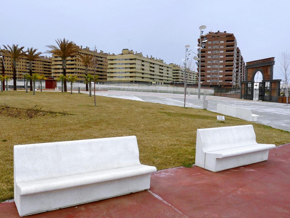 Unbewohnte Gebäude Residential Francisco Hernando____
