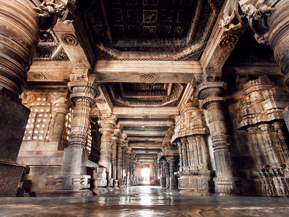 Hoysala-Tempel wie dieser entstanden in Indien zwischen dem 12. und 14. Jahrhundert. Foto: Adobe Stock____
