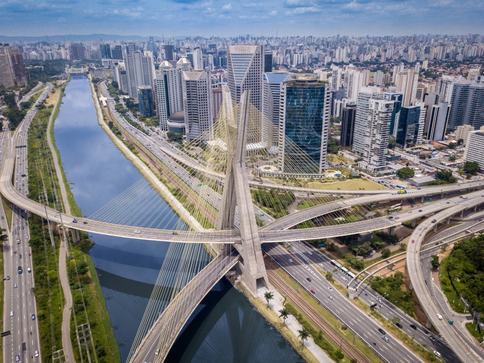 Blick über São Paulo, die größte Stadt Südamerikas. Foto: Adobe Stock____