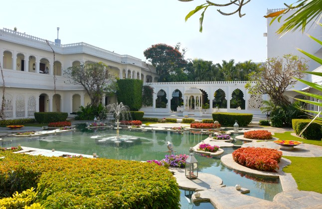 Das Taj Lake Palace gilt als eines der romantischsten Hotels weltweit. Foto: AdobeStock