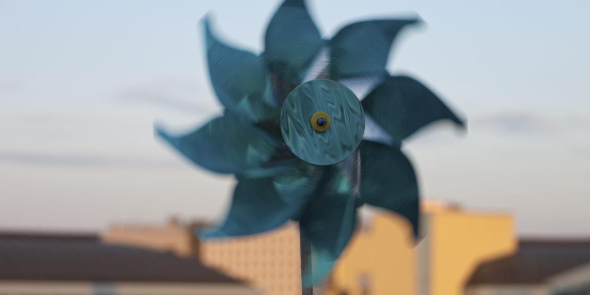 Lässt sich aus Windkraft auch innerhalb von Städten Energie gewinnen? Foto: Picture Alliance