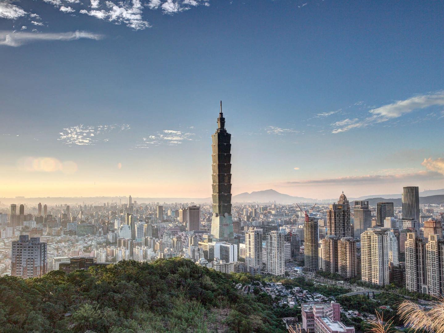 Tp101 Building Skyscraper Live: Alex Honnold plant Aufstiegam Taipei 101 ...