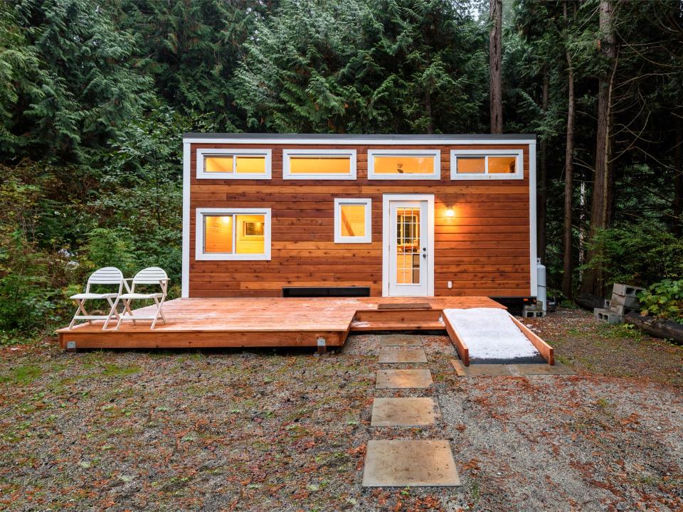 Tiny House im Wald____