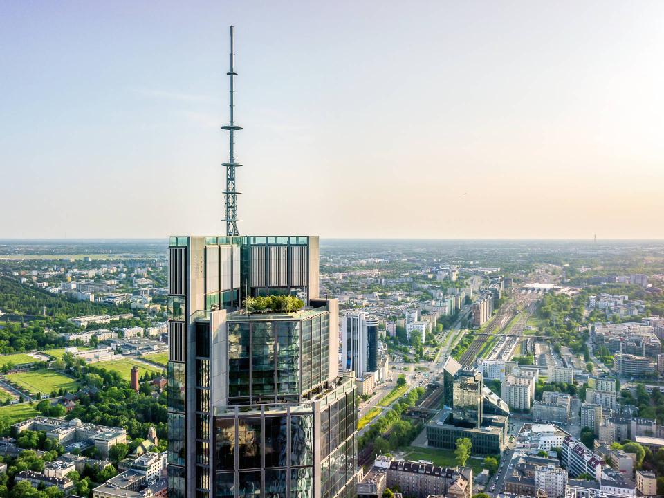 Der Varso Tower verfügt über zwei Aussichtsplattformen auf 230 und 205 Metern Höhe.____