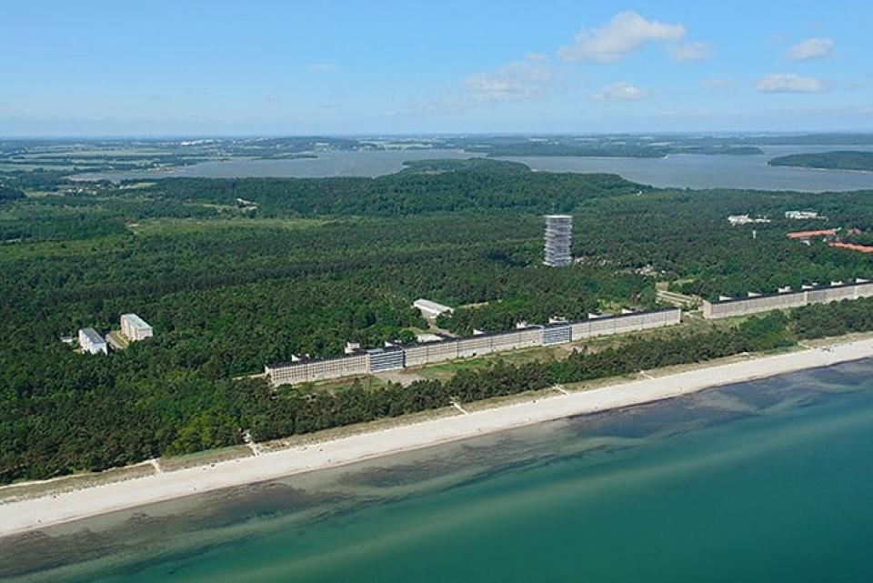 Geplanter Wohnturm Prora von oben____