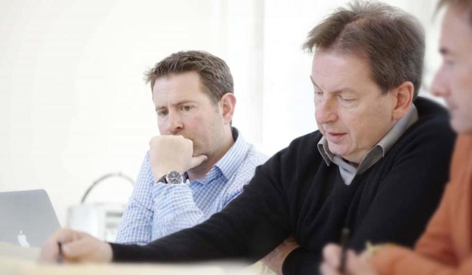 Tony Kettle (rechts) hat schon am Lakhta Center 1 mitgearbeitet. Nun ist er für Lakhta Center 2 verantwortlich. Links im Bild Managing Director Colin Bone. © Kettle Collective ____