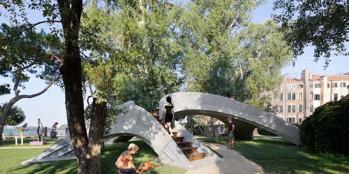 Die neue Brücke in Venedig besteht aus 53 Einzelteilen. © Zaha Hadid/naaro